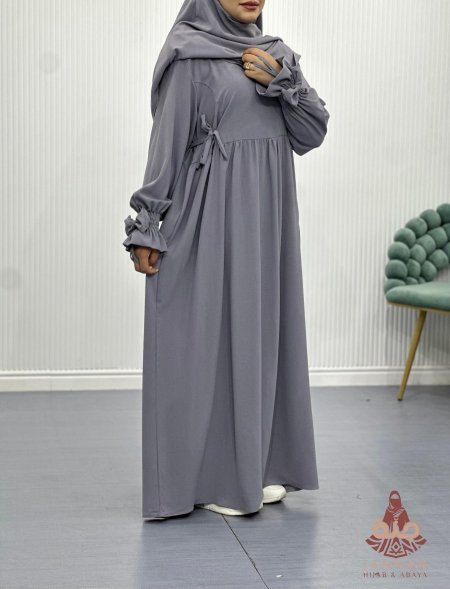 رمادي