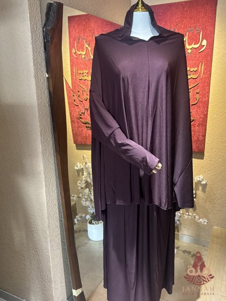 بنفسجي غامق